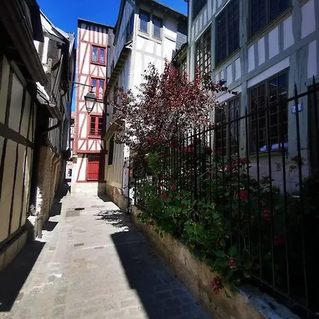 L'atelier Des Chanoines